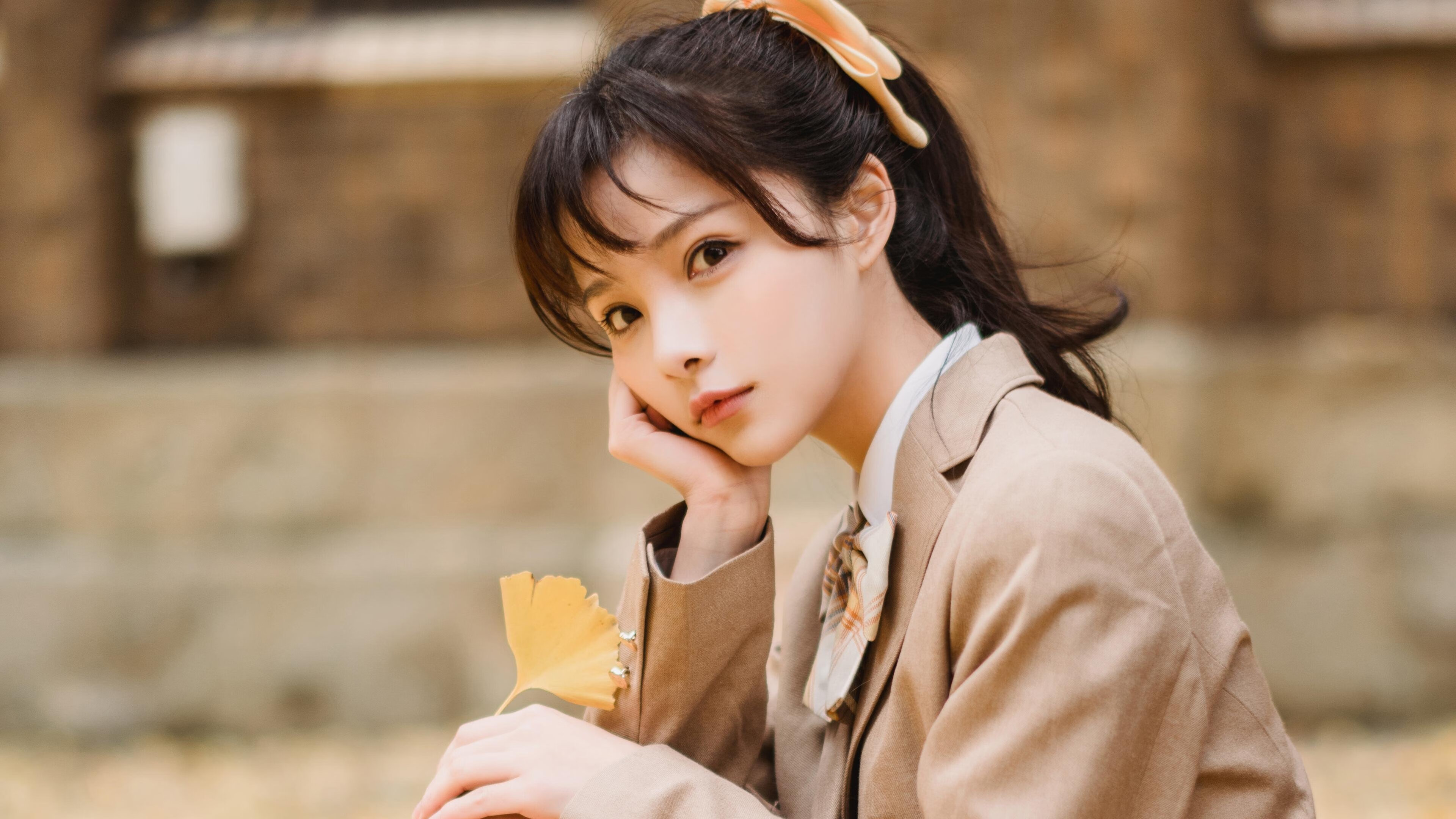 AYX官网-法甲：巴黎在客场逆转里尔，争冠形势依然胶着，法甲巴黎vs里尔直播