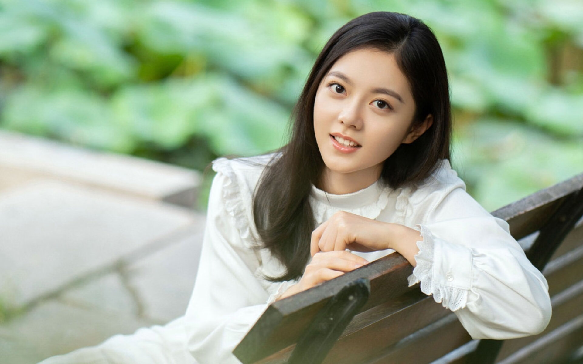 赛季后半段逐渐白热化,争夺冠军激烈展开,赛季收官