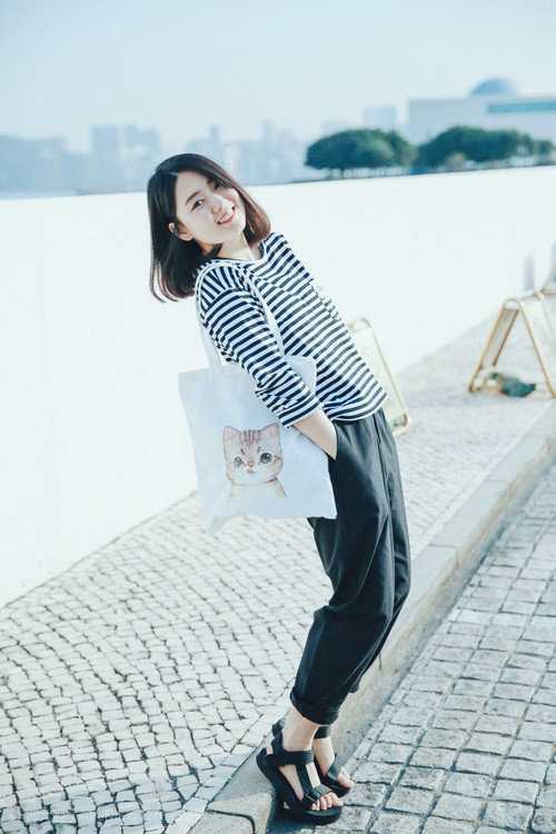 陈芋汐强势夺冠成为跳水新星,跳水冠军陈芋汐有多高